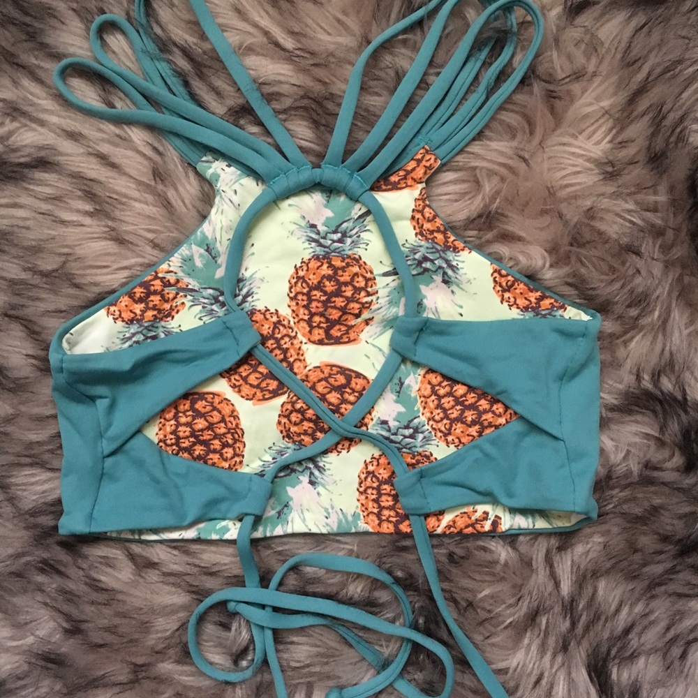 Maaji S top- NWOT